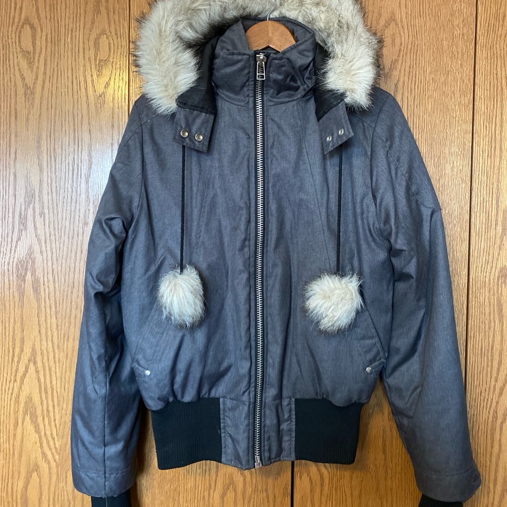 Storm mountain size medium, clod grey